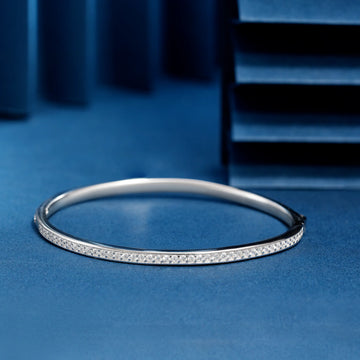 925 chanale sitting dimond kada bracelate