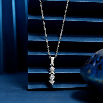 925 swarovski dimond chain pendent with soliter