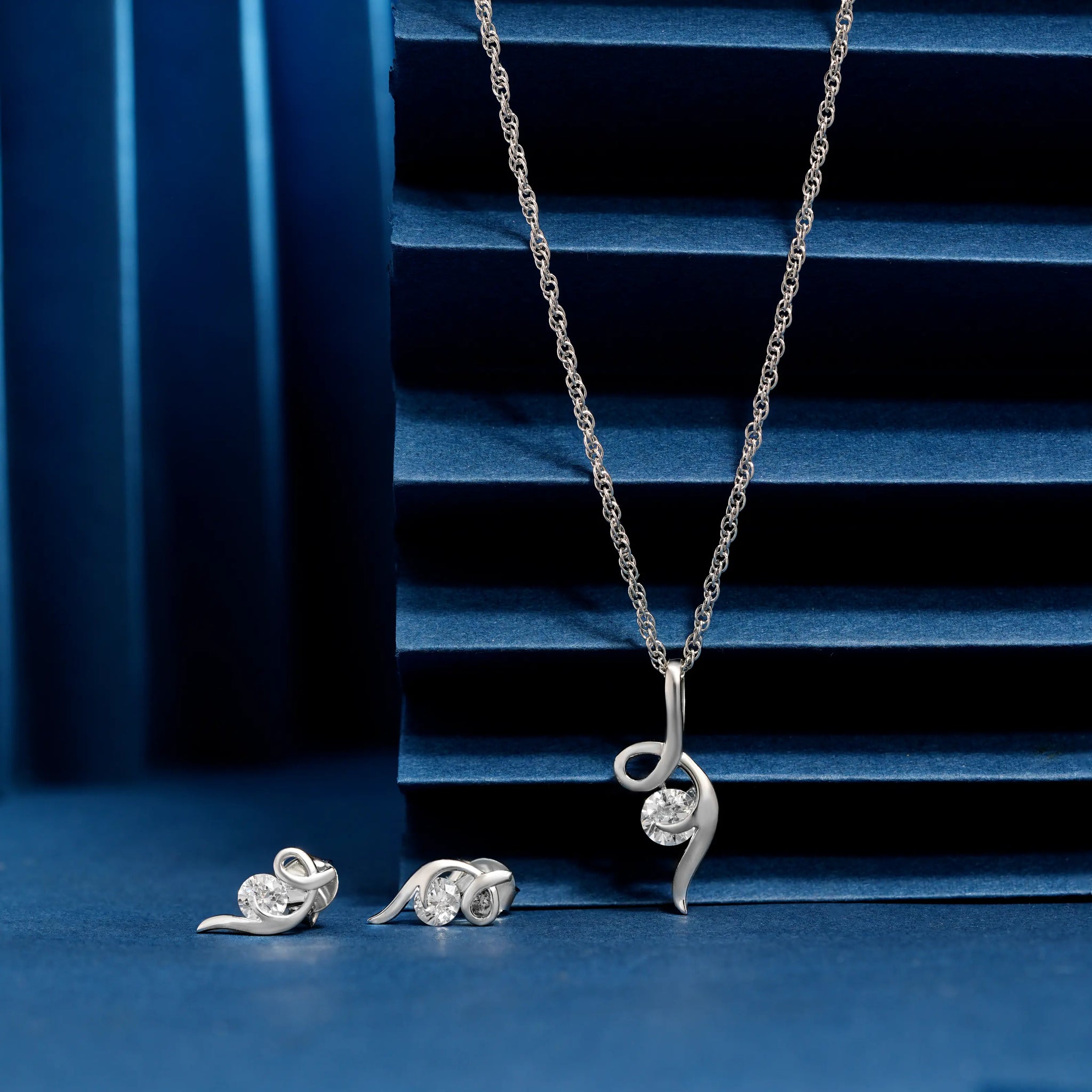 925 single tension sitting  stone with single line p.set